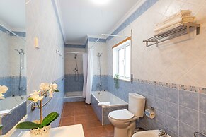 Villa Marquez Apartments