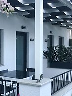 YALIN APART HOTEL