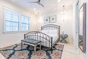 Villa Lago 1945 - 4BR 4b.5a -