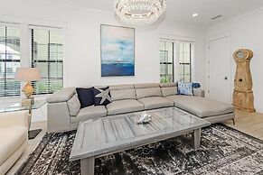 Villa Lago 1945 - 4BR 4b.5a -