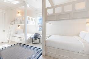 Villa Lago 1945 - 4BR 4b.5a -