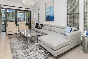 Villa Lago 1945 - 4BR 4b.5a -