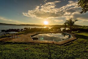 Drake Paradise Point