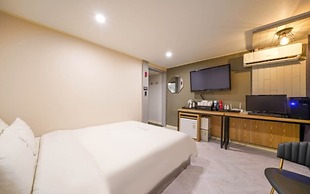 Daeyeon Welkin Hotel