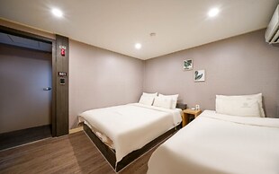 Daeyeon Welkin Hotel