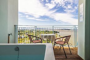 Ocean Soleview Hotel