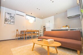 Family Cottage Yakuin Minami