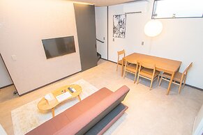 Family Cottage Yakuin Minami