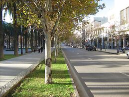Room in Guest Room - Beautiful Riad Ouliya in Fès