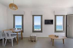 Kymo Luxury Suites Paros