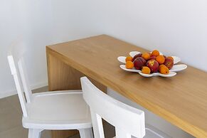 Kymo Luxury Suites Paros