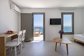 Kymo Luxury Suites Paros