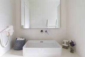 Kymo Luxury Suites Paros