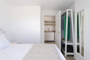 Kymo Luxury Suites Paros