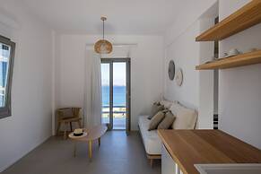 Kymo Luxury Suites Paros