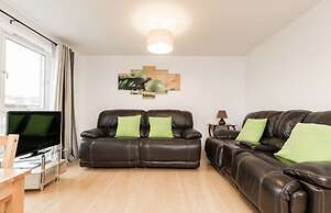 Stylish 2 Bedroom Apartment Aberdeen City Centre