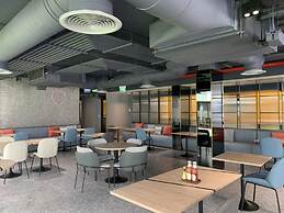 The Quarter Silom by UHG