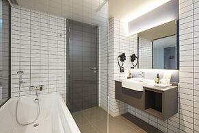 The Quarter Silom by UHG