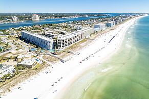 Seacrest 706 is a 2 BR Gulf Front on Okaloosa Island by Redawning