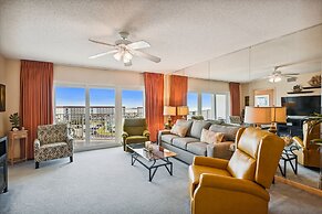 Seacrest 706 is a 2 BR Gulf Front on Okaloosa Island by RedAwning
