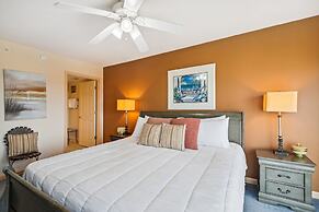 Seacrest 706 is a 2 BR Gulf Front on Okaloosa Island by RedAwning