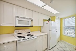 Seacrest 707 is a Gulf Front 2 BR on Okaloosa Island by RedAwning