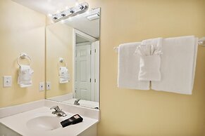 Seacrest 707 is a Gulf Front 2 BR on Okaloosa Island by RedAwning