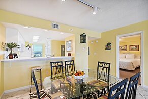 Seacrest 707 is a Gulf Front 2 BR on Okaloosa Island by RedAwning