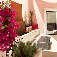 Cardeal Suites & Apartments