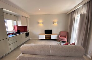 Cardeal Suites & Apartments