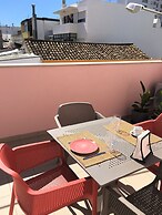 Cardeal Suites & Apartments