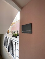 Cardeal Suites & Apartments