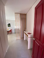 Cardeal Suites & Apartments