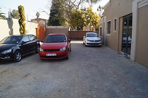 Miraton Eastgate Suites