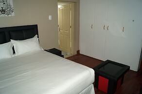 Miraton Eastgate Suites