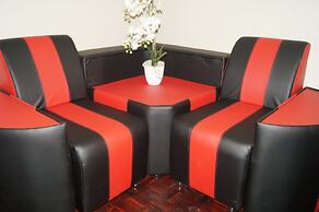 Miraton Eastgate Suites