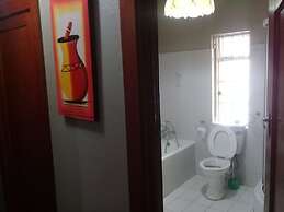 Miraton Eastgate Suites