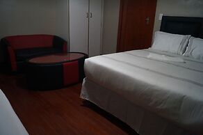 Miraton Eastgate Suites