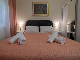 Luxury Apts Heraklion Center