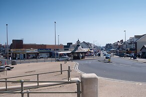 Seahawk Holiday Apartments