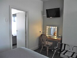 Seahawk Holiday Apartments