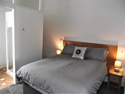 Seahawk Holiday Apartments