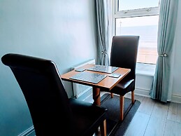 Seahawk Holiday Apartments