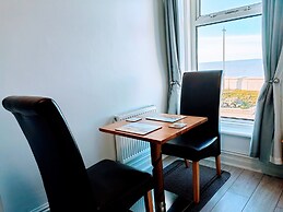 Seahawk Holiday Apartments