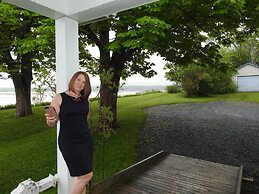 Cresthaven By the Sea