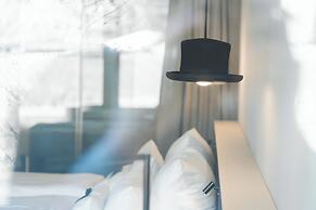 Amrai Suites