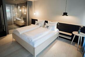 Amrai Suites