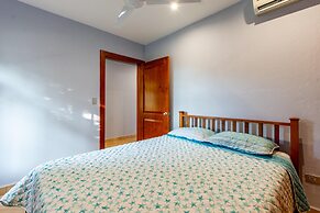 2BD Condo With Pool and Scenic Ocean View in Flamingo