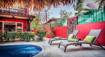 Big Private Home With Pool in Surfside - a Short Walk From the Beach