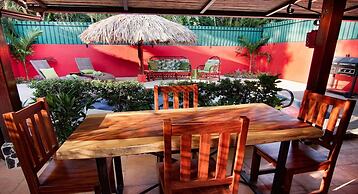 Big Private Home With Pool in Surfside - a Short Walk From the Beach